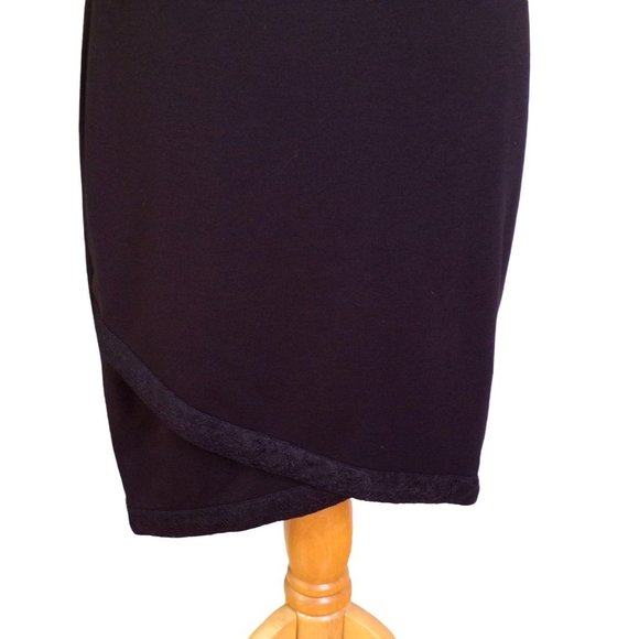 Cynthia Steffe 'Billie' Tulip Hem Lace Inset Dress - Picture 5 of 10